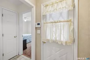 21 Culloden Rd, Stamford, CT 06902 - Photo 22