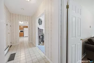 21 Culloden Rd, Stamford, CT 06902 - Photo 14