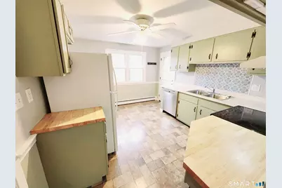 11 Union Place, Manchester, CT 06042 - Photo 2