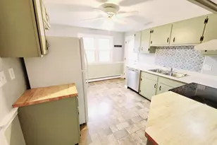 11 Union Pl, Manchester, CT 06042 - Photo 2