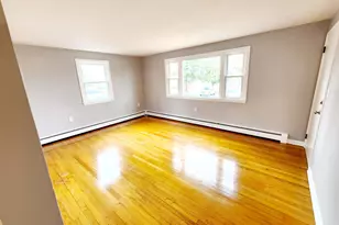 11 Union Pl, Manchester, CT 06042 - Photo 6