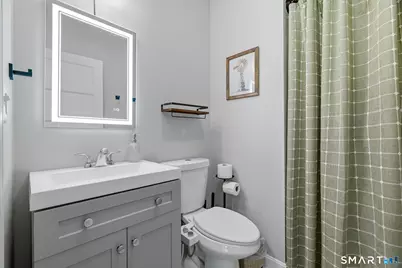 845 Old Colchester Road, Montville, CT 06370 - Photo 28