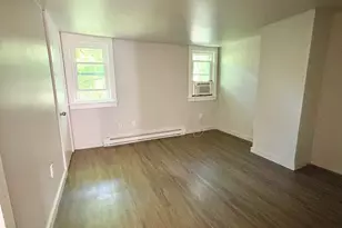 122 Main St, Deep River, CT 06417 - Photo 2