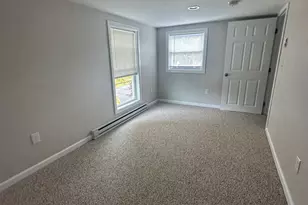14 Orchard St, Plymouth, CT 06786 - Photo 10