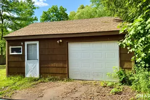 36 Woody Brook Rd, Windsor, CT 06095 - Photo 2