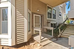 6 Stevens Pl, Rocky Hill, CT 06067 - Photo 4