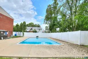 50 Greenhouse Rd, Bridgeport, CT 06606 - Photo 30