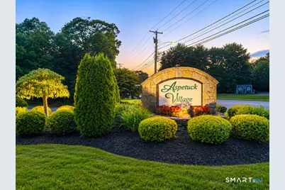 126 Hunters Creek #126, Shelton, CT 06484 - Photo 20