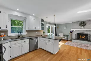 27 Ortega Dr, Montville, CT 06370 - Photo 18