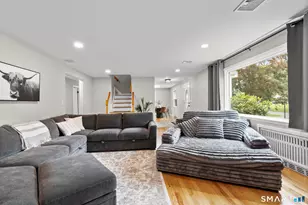 40 Rolling Ridge Rd, Orange, CT 06477 - Photo 8