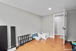 40 Rolling Ridge Rd, Orange, CT 06477 - Photo 32