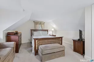 781 Tunxis Hill Rd, Fairfield, CT 06824 - Photo 18