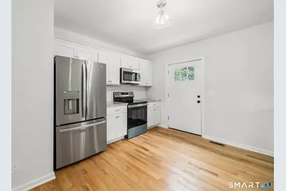 38 Charter Oak Avenue, East Haven, CT 06512 - Photo 16