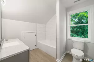 38 Charter Oak Ave, East Haven, CT 06512 - Photo 32