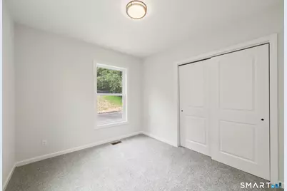 38 Charter Oak Avenue, East Haven, CT 06512 - Photo 24