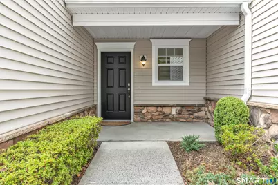 23 Woods Lane #23, Newtown, CT 06470 - Photo 2