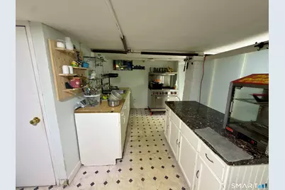 40 Elm Street, East Hartford, CT 06108 - Photo 28