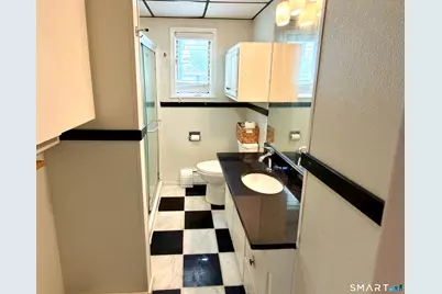 40 Elm Street, East Hartford, CT 06108 - Photo 12