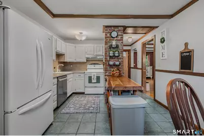 21 Goshen Road, Waterford, CT 06385 - Photo 12