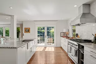 36 Lobsterback Rd, Trumbull, CT 06611 - Photo 6