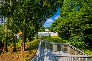 32 Elm St, Bristol, CT 06010 - Photo 6