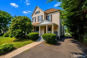 32 Elm St, Bristol, CT 06010 - Photo 2