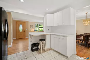 46 Longfellow Rd, Shelton, CT 06484 - Photo 12