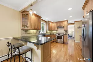 78 Wadsworth St, Glastonbury, CT 06033 - Photo 8