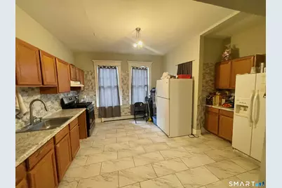 572 Elm Street, New Haven, CT 06511 - Photo 10