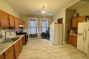 572 Elm St, New Haven, CT 06511 - Photo 10