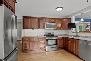 44 The Old Rd, Newtown, CT 06470 - Photo 14