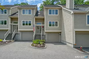 12 Blvd Dr, Danbury, CT 06810 - Photo 1