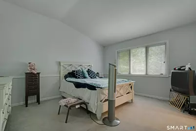12 Boulevard Drive #24-145, Danbury, CT 06810 - Photo 10