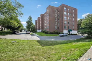 7 Fourth St, Stamford, CT 06905 - Photo 12