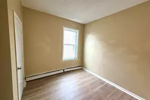 202 Bellevue St, Hartford, CT 06120 - Photo 8