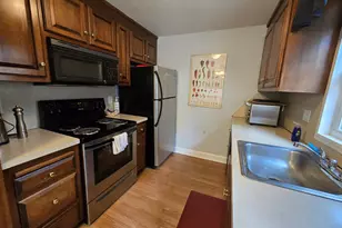 400 N Main St, Manchester, CT 06040 - Photo 6
