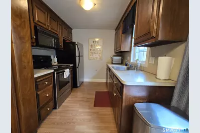 400 North Main Street #24, Manchester, CT 06040 - Photo 8