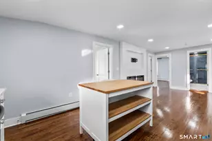 75 Commercial St, Bridgeport, CT 06606 - Photo 28