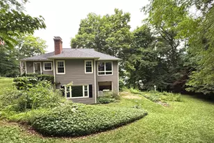 33 Hillcrest Ave, Watertown, CT 06795 - Photo 6