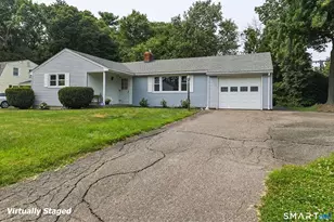 126 Davis Rd, East Hartford, CT 06118 - Photo 2