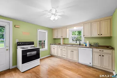 145 Prospect Street, Southington, CT 06479 - Photo 18