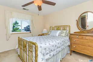 21 Wynwood Dr, Cromwell, CT 06416 - Photo 32