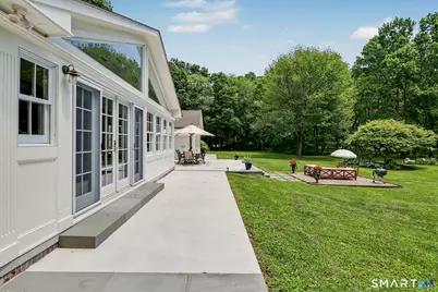 585 Hoydens Lane, Fairfield, CT 06824 - Photo 34