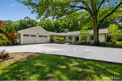 585 Hoydens Lane, Fairfield, CT 06824 - Photo 1