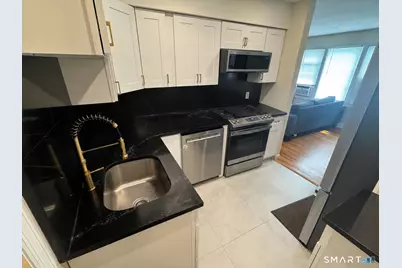 74-76 Lawrence Street #C, New Haven, CT 06511 - Photo 2