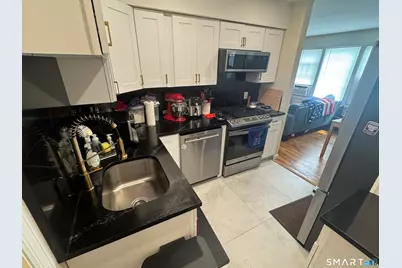 74-76 Lawrence Street #C, New Haven, CT 06511 - Photo 2