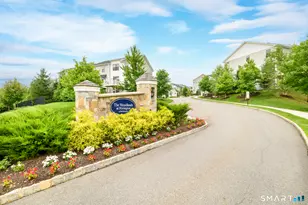 15 E Cross Trail, Danbury, CT 06810 - Photo 2