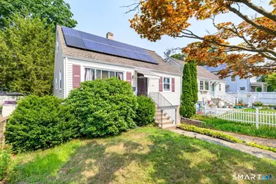 37 Center Avenue, Norwalk, CT 06851 - Photo 12