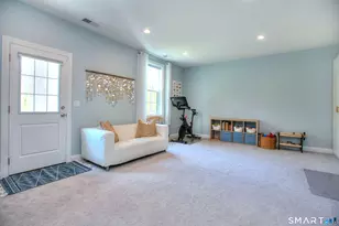 89 Brentwood Cir, Danbury, CT 06810 - Photo 28