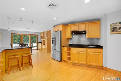 106 North Wawecus Hill Road, Norwich, CT 06360 - Photo 10